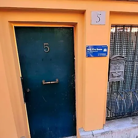 Five Řím