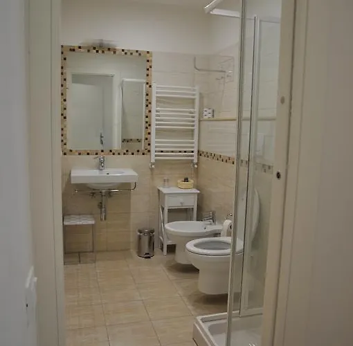 Bed & Breakfast Five 4*