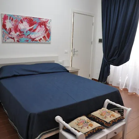 Five Bed & Breakfast Rome