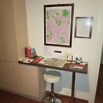 Five Bed & Breakfast Rom