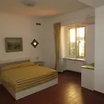 Bed & Breakfast Five Rom